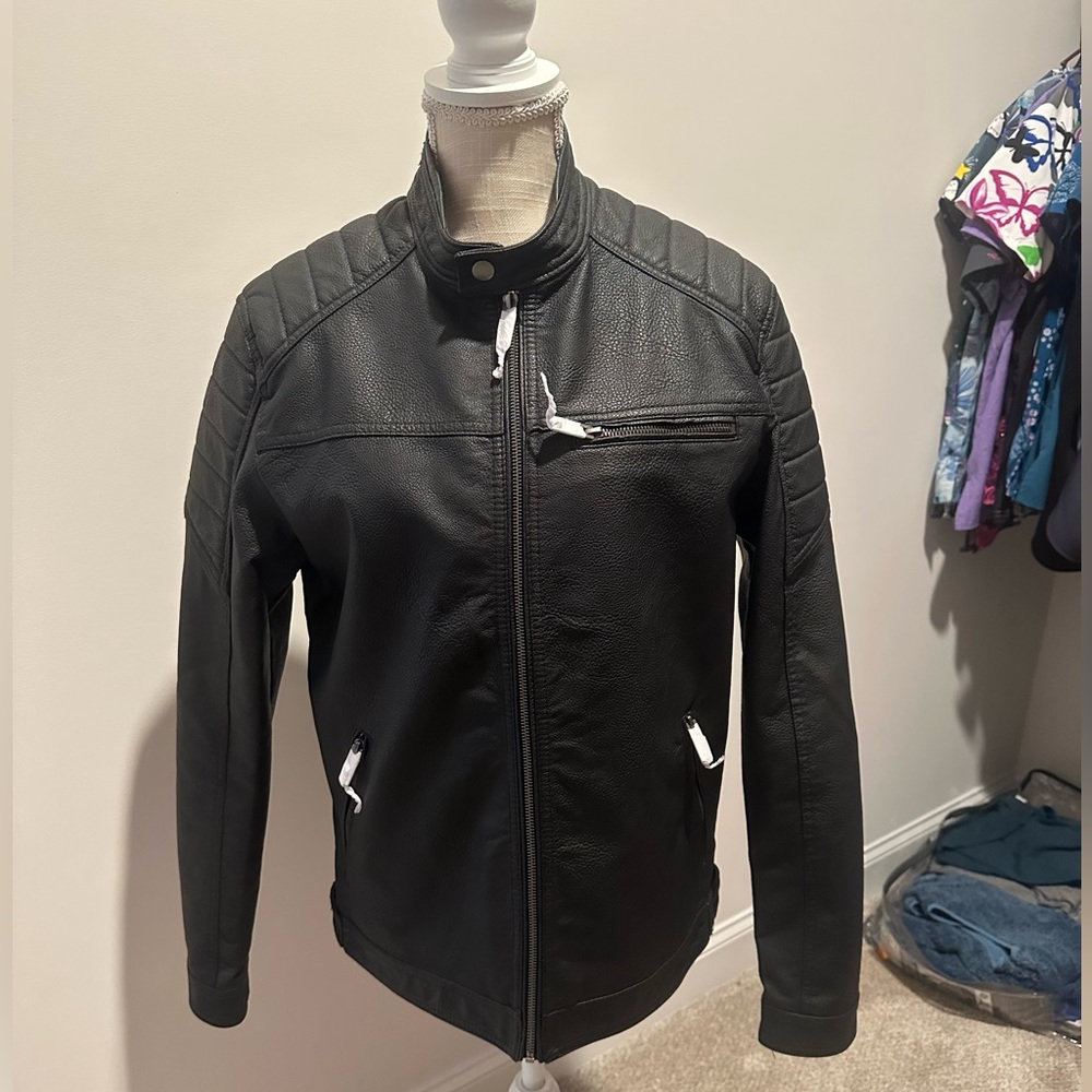 NEVERWORN men’s faux leather jacket